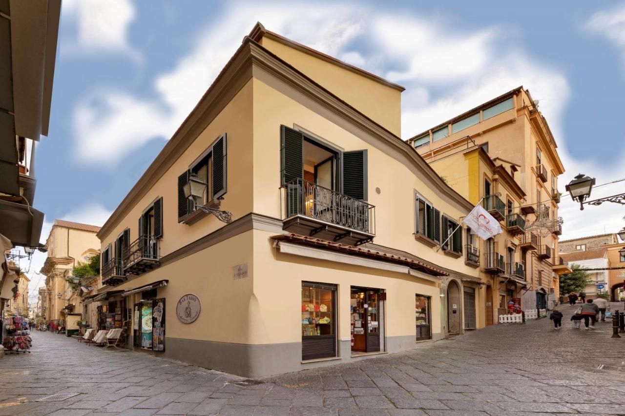 Maison Amalia Hotel Sorrento Exterior photo